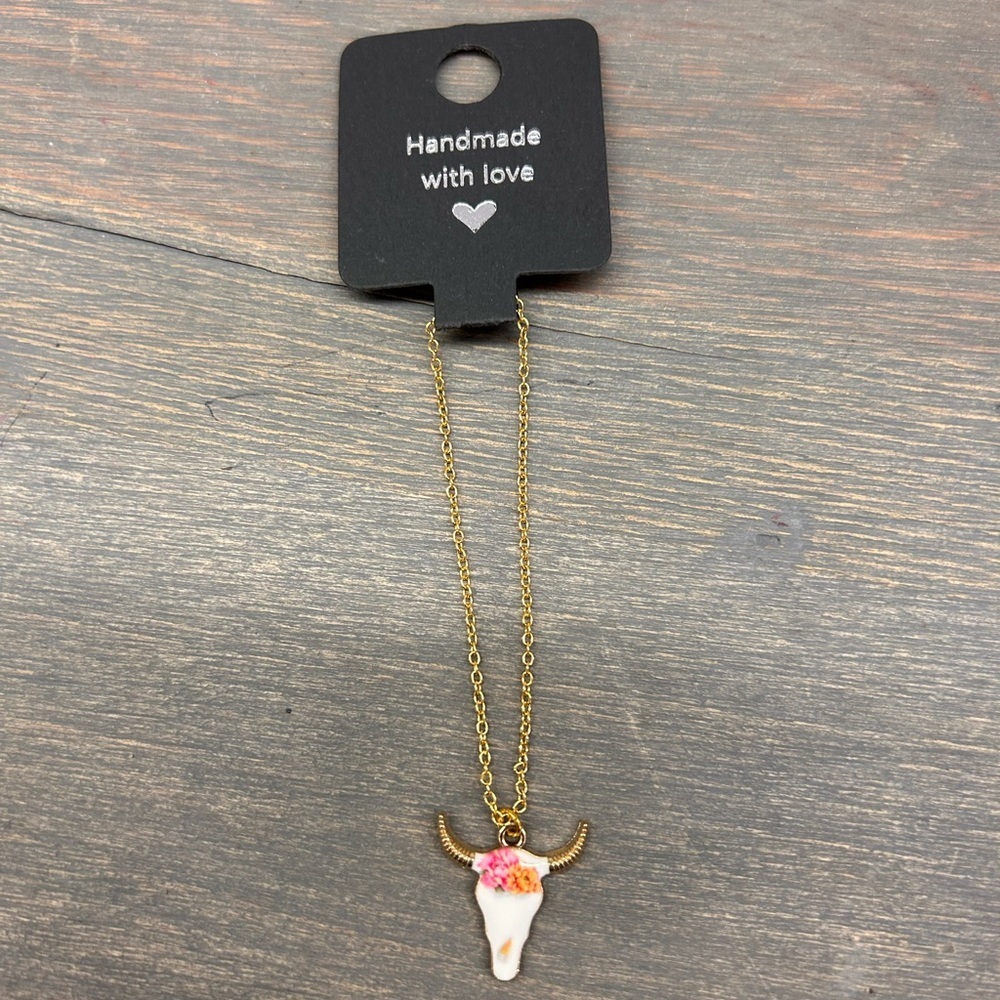 NEW small shop pink rose white bull skull necklace